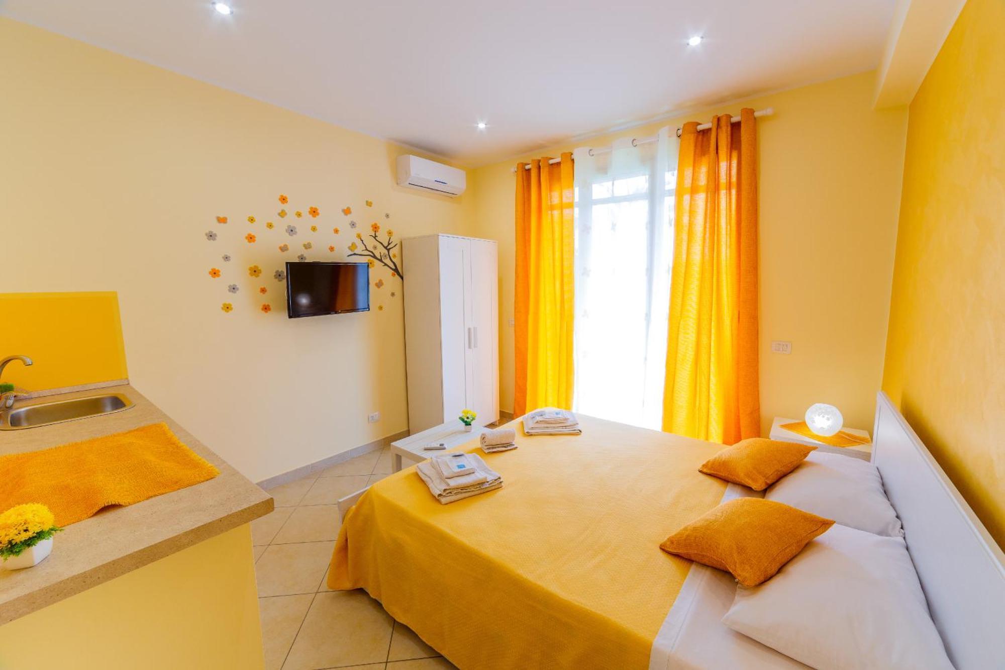 Sicily In Love 2 - Rooms & Breakfast Taormina Dış mekan fotoğraf